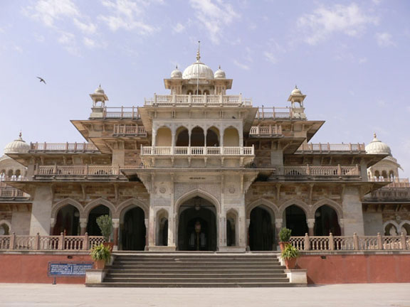  a British architect who designed many palaces in Rajasthan.